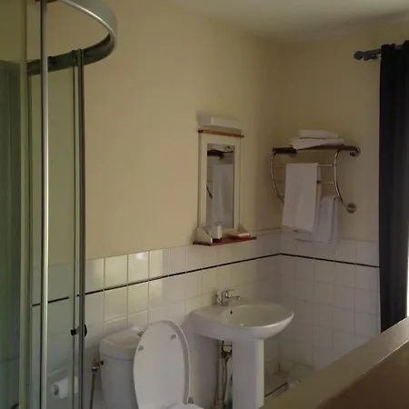 Le Rebenty Bed & Breakfast *