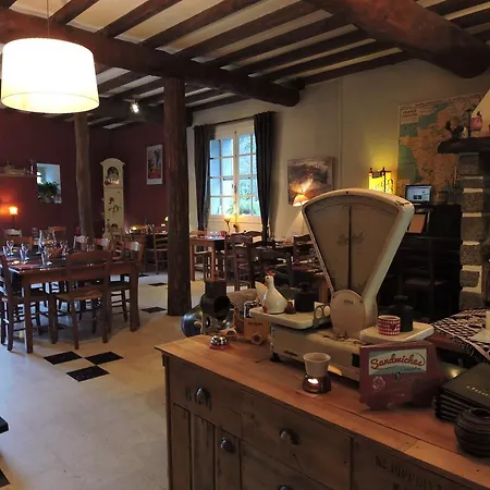 Le Rebenty Bed & Breakfast Cailla
